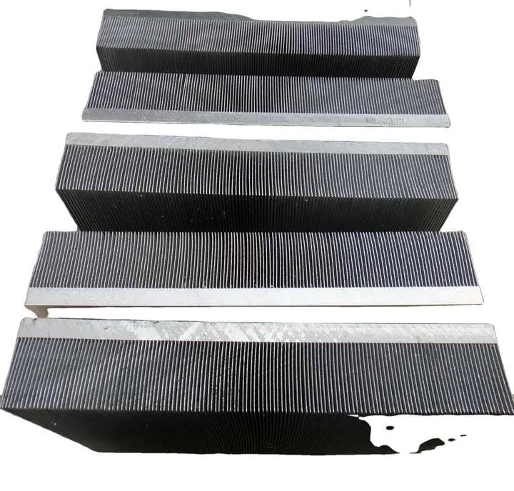 Finned Aluminum Heat Sink for Efficient Air Cooling