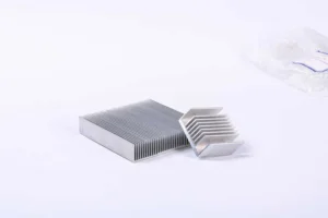 surface mounted heat sink for pcb applications 3